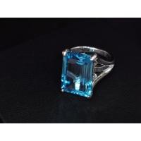 ราคา แหวน พลอยแท้ บลูโทปาส Blue Topaz ตัวเรือนเงิน 92.5 (6351527584)