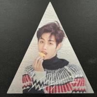 ราคา Photo Card Mark Got7 การ์ดสามเหลี่ยม (15545636978)
