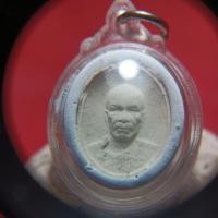 ราคา พระผงหลวงพ่อสดวัดปากน้ำหลังพระธรรมกาย (40659192681)