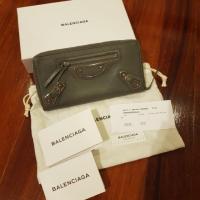 ราคา แท้ balenciaga long wallet in grey used like new* (1763922188)