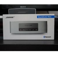 ราคา (Used สภาพดี) ลำโพง Bose Soundlink mini ครบกล่อง Bluetooth speaker ลำโพงบลูทูธ ลำโพงคอม ลำโพงตั้งโต๊ะ (27590404652)
