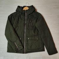 ราคา Uniqlo Down Mountain Parka Jacket เสื้อแจ็คเก็ตผ้าร่มบุขนเป็ดบางเบา กันลม มีฮู้ด สีเขียวขี้ม้า Size L ชาย มือ2 (28889455916)