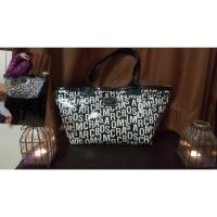 ราคา กระเป๋า MARC BY MARC JACOBS *แท้* (มือสอง) สภาพใหม่คะ (1009595525)