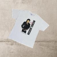 ราคา เสื้อยืด Michael Jackson ©️2009 (44111135736)