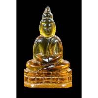 ราคา พระแก้วมรกต หลวงพ่อเจียง วัดเจริญสุขาราม รุ่น2 เนื้อแก้ว สีน้ำตาล ปี2493 จ.สมุทรสงคราม (27464752059)
