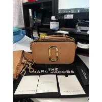 ราคา ส่งต่อ กระเป๋า Marc Jacobs Snapshot Bag แท้ (24907880322)