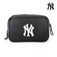 ราคา NY คาดอกห้อยเป๋าเล็ก แต่งลายอักษร สีBlack ของแท้100% New! (23745363918)
