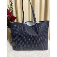 ราคา [SOLD] LACOSTE แท้ % กระเป๋าสะพายกลับด้านได้ 2 ด้าน แอนนา โท้ท กระเป๋าผู้หญิง ANNA REVERSIBLE TOTE BAG (24258413690)