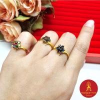 ราคา แหวนทองฝังพลอยดอกไม้ ตัวเรือนสีทอง นพเก้า ไพลิน นิล ทำจากทองเหลือง ชุบทอง เรียบหรู ใส่ได้ทุกโอกาส ทองปลอม พร้อมส่ง (22457368615)