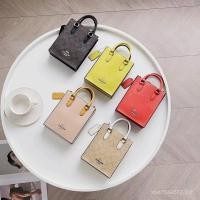 ราคา Dior ขายส่ง coach รูปแบบใหม่ Mini Tote Bag Mini Piano Score Bag Ladies One-Shoulder Messenger กระเป๋าสี่เหลี่ยมเล็กกระเป๋าถือหญิง (51461303497)