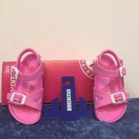 ราคา รองเท้าแตะ Birkenstock rio eva นีออนสีชมพูสําหรับผู้หญิง (12530677117)