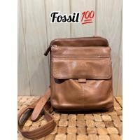 ราคา กระเป๋าสะพายหนังแท้ แบรนด์ fossil (51651040992)