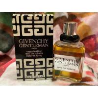 ราคา (ของแท้ %) นำ้หอม Givenchy Gentleman Eau de Toilette (EDT) 50ml (51551046108)