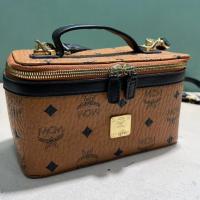 ราคา MCM Vanity Case Crossbody Bag มือสองสภาพกริ๊บๆ (40723443209)