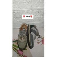 ราคา รองเท้า Bally Preloved (29210073312)