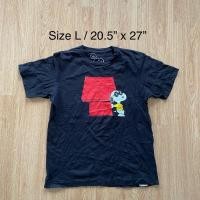 ราคา เสื้อยืด มือสอง UT Uniqlo x Peanut Snoopy Kaws (24736514000)