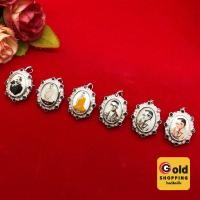 ราคา จี้รัชกาลที่ 9 ภาพพิมพ์ ขนาด 2.5x3cm กรอบล้อมเพชรและพลอย จี้ที่ระลึก จี้ในหลวง ร.9 งานสวยพร้อมส่ง (29257329028)