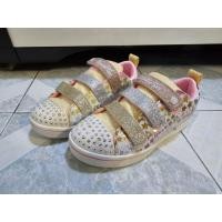 ราคา Skechers Twinkle Toes รองเท้าเด็กผู้หญิง มีไฟ (มือสอง) (40180180402)