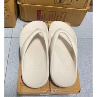 ราคา รองเท้าแตะมือสองของแท้ NewBalance Size 38/24cm. สีขาว (28355315098)