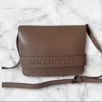ราคา Alice Martha กระเป๋าสะพายสีน้ำตาล (24691446812)