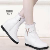 ราคา 809-1 รองเท้าบูทแต่งระบาย ซิปข้างใส่ง่าย แต่งอะไหล่เพชรตัววี (5815795706)