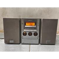 ราคา SONY CMT-M80V พร้อมลำโพงตรงรุ่น ไม่มีรีโมท สภาพดี เทปใช้งานได้ วิทยุใช้ได้ cd ไม่อ่านแผ่น เสียงดังมาก เบสแน่น (42080314187)