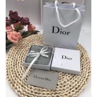 ราคา พร้อมส่ง !! กล่อง D (ดิ*ออ) ถุงผ้า ถุงกระดาษ ครบเซ็ท งานสวยมากคะ เกรดดี (19734107113)