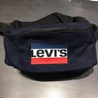 ราคา กระเป๋าคาดอก / คาดเอว ผ้ายีนส์ Levi’s® (2483355290)
