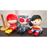 ราคา ตุ๊กตาซุปเปอร์ฮีโร่ Superhero DC ท่านั่ง หันข้าง ลิขสิทธิ์แท้ (26262884632)