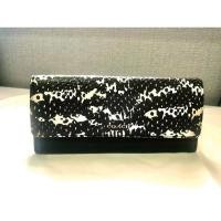 ราคา กระเป๋าสตางค์ใบยาว Coach แท้ 100% มือสอง (9002238111)