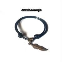 ราคา สร้อยข้อมือเชือกจี้ขนนก / สร้อยข้อมือผู้ชาย / สร้อยข้อมือผู้หญิง / เครื่องประดับแฟชั่น (27815041681)