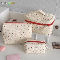 ราคา Fashion.shop03 Ins Fresh Red Heart Quilted Cosmetic Bag Fashion Large-Capacity Toiletry Storage Bag Portable Travel Makeup Bag Handbag CAD (42479546797)