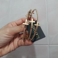 ราคา Forever21 มือ1 กำไล เซ็ท3วง (7607129062)