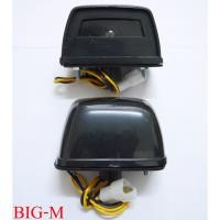 ราคา ไฟส่องป้ายทะเบียน รถกระบะ นิสสัน บิ๊กเอ็ม ปี 1986-1997 ท้ายรถ Nissan Hardbody D21 Big-M ไฟส่องป้าย ไฟป้ายทะเบียนหลัง (2091218211)