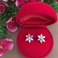 ราคา Elegant flower crystal rhinestone stud earring 92.5% silver (2390289154)