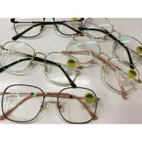 ราคา แว่นสายตาสั้น(-50ถึง-400)กรองแสง+กันUVออโต้เลนส์ ออกแดดเปลี่ยนสี ทรงหยดน้ำ (4638544086)