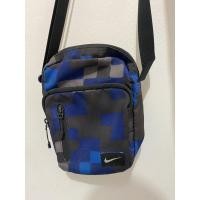 ราคา ส่งต่อกระเป๋าสะพายข้าง Nike แท้ (4248099413)