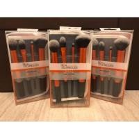 ราคา Brush Core~Brush Real Techniques Core Collection (26109945426)