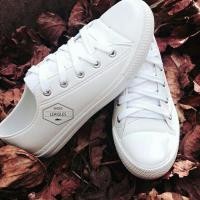 ราคา รองเท้าผ้าใบกันน้ำEVA (1216423740)
