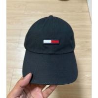 ราคา หมวกเบสบอล Tommy Hifiger สีดำ [แท้] สภาพ 95++ (52860590055)