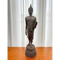 ราคา พระพุทธลีลาพุทธมณฑล พระศรีศากยะทศพลญาณประธานพุทธมณฑลสุทรรศน์ พระปรมาภิไธย ภปร. ขนาดความสูง18นิ้ว (56507519463)