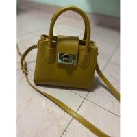 ราคา กระเป๋า David Jones มือสองสภาพนางฟ้า (26002553041)