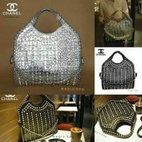 ราคา กระเป๋า ตอกหมุดเพชร (37577415)