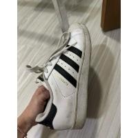 ราคา รองเท้าผ้าใบ Adidas สีขาวของแท้มือสอง (25852759943)