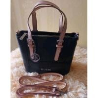 ราคา WAREHOUSE GUESS กระเป๋าผู้หญิง GUESS กระเป๋าสะพายข้างผู้หญิง (41402666926)