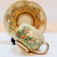 ราคา จิตต์ติมา เบญจรงค์ แก้วกาแฟกลมเนื่อศิลาดลเบญจรงค์ ในกล่องผ้าไหม ของขวัญ ของที่ระลึก ของขึ้นบ้านใหม่ (27626174159)