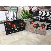ราคา TOPSHOP EMBROIDERY BAG (958479529)