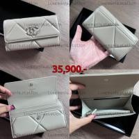 ราคา [พร้อมส่ง]: New!! Chanel Sarah Medium Wallet 6" ‼️ก่อนกดสั่งรบกวนทักมาเช็คสต๊อคก่อนนะคะ‼️ (46609768173)