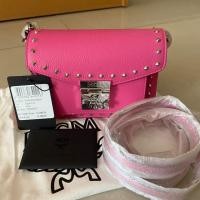 ราคา ราคาเท‼️พร้อมส่ง!! New MCM mini Patricia Crossbody in Studded (7038082466)
