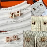 ราคา [พร้อมส่ง]: Hermes Mini H Pop Earrings ‼️ก่อนกดสั่งรบกวนทักมาเช็คสต๊อคก่อนนะคะ‼️ (40116739022)